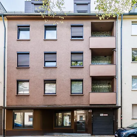 Vaz E01 Kueche, Tv, Netflix, Ca 15 Min Messe U Hbf