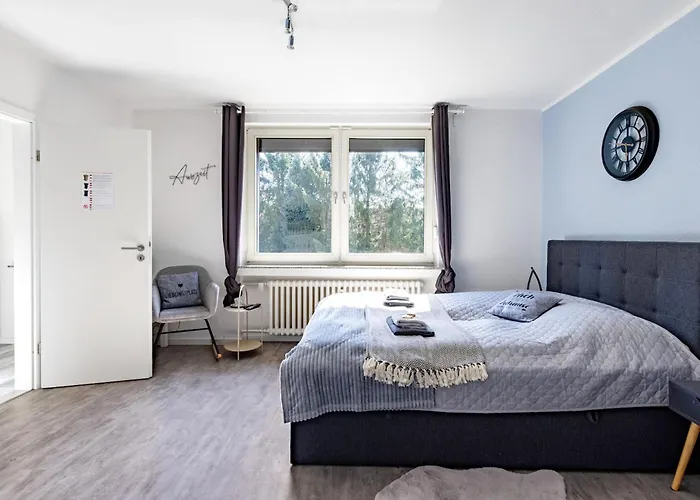 Vaz E01 Kueche, Tv, Netflix, Ca 15 Min Messe U Hbf *