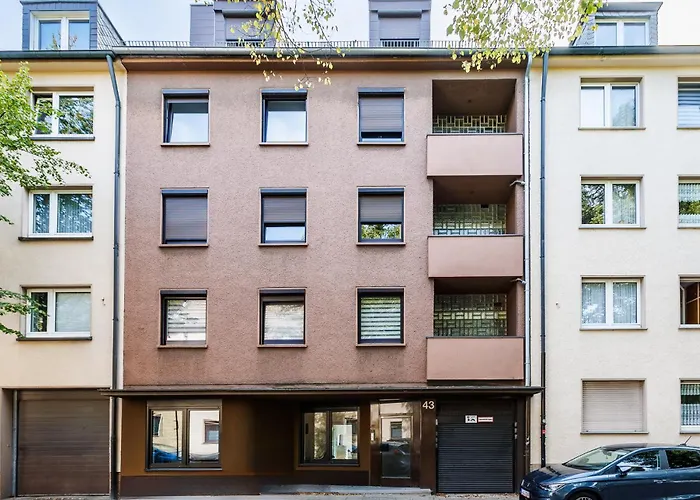 Vaz E01 Kueche, Tv, Netflix, Ca 15 Min Messe U Hbf